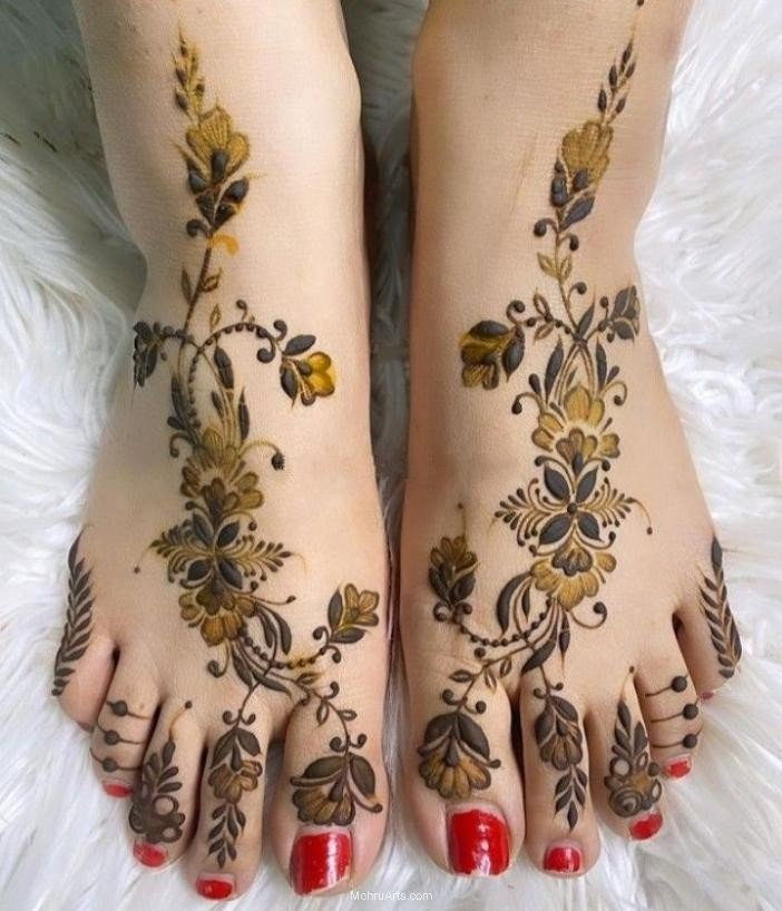 Mehndi Designs for hands and feet