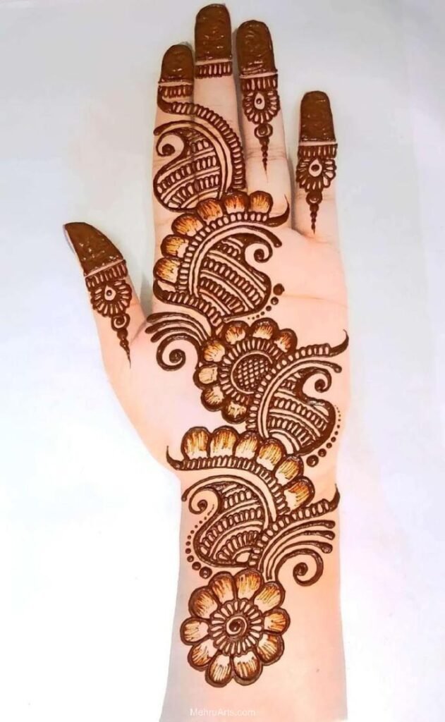 Simple Design of Arabic Mehndi
