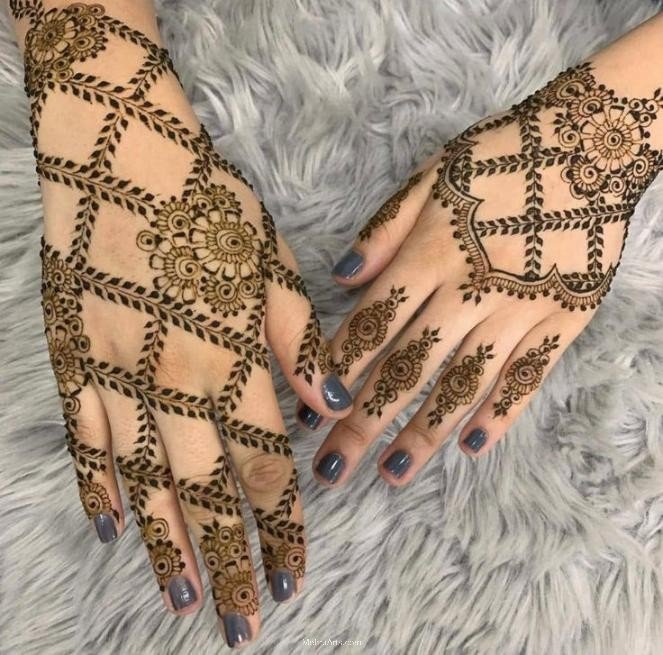Easy Mehndi Designs for Hands