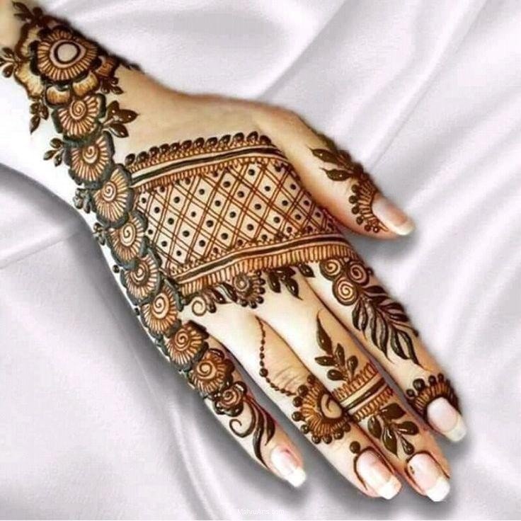 Easy Mehndi Designs for Hands