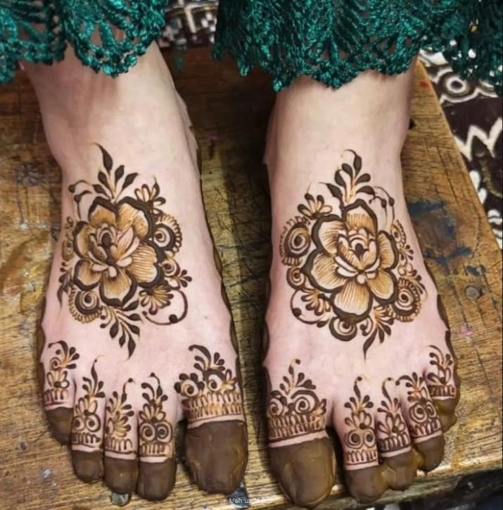 Foot Mehndi designs