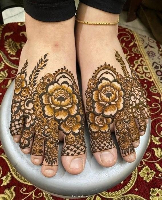 Foot Mehndi designs