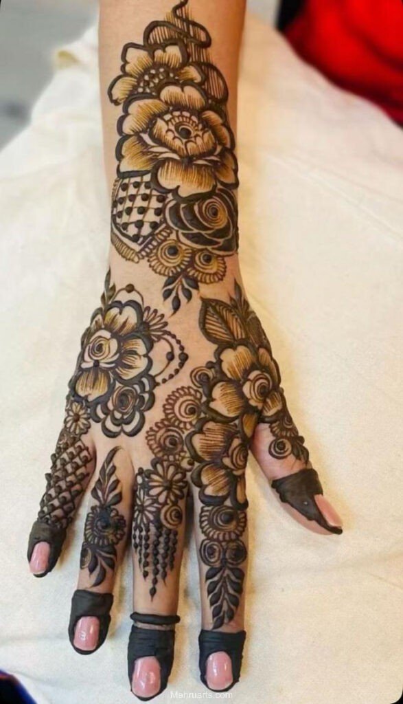 easy mehndi designs for hands 