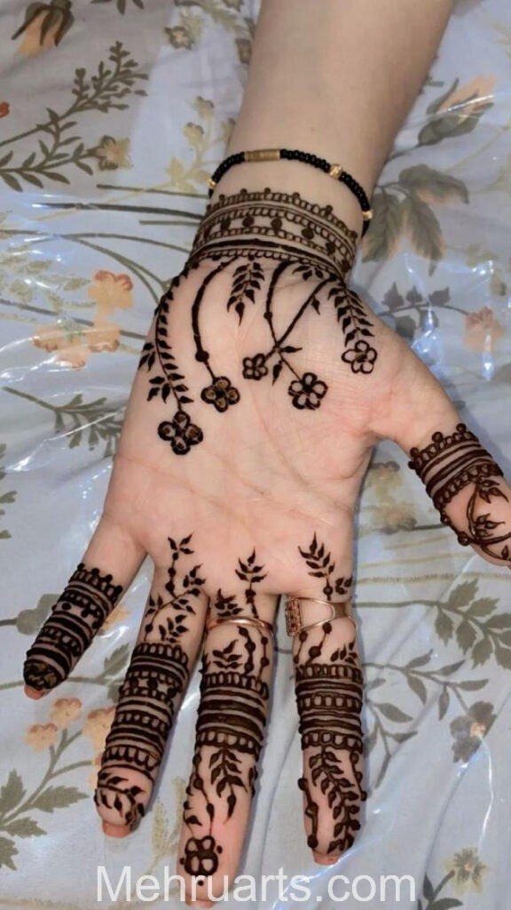 Front hand simple Mehndi design