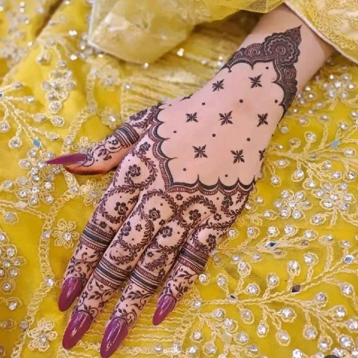 stylsih back hand mehndi designs stylsih back hand mehndi designs
