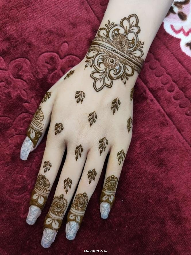 stylish back hand mehndi designs stylish back hand mehndi designs