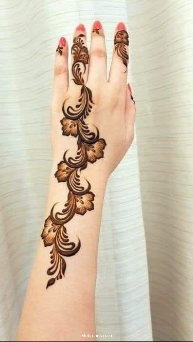 Arabic mehndi design