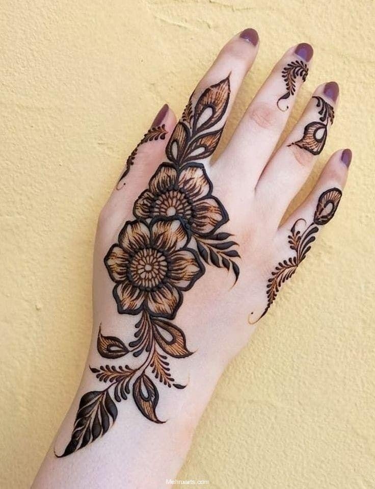 Arabic mehndi design