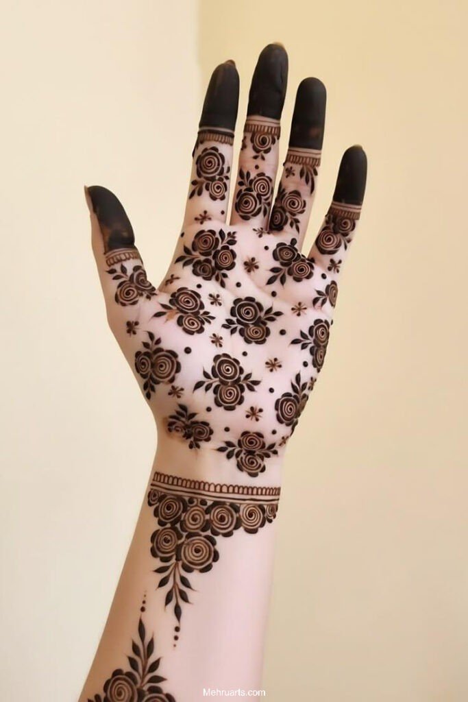 Simple Arabic Mehndi design