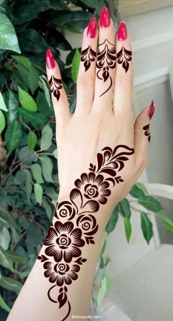 Simple Arabic Mehndi design