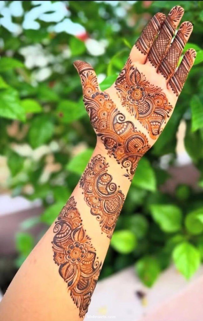 Arabic mehndi design for full hands